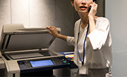 毎日電話やFAXで発注